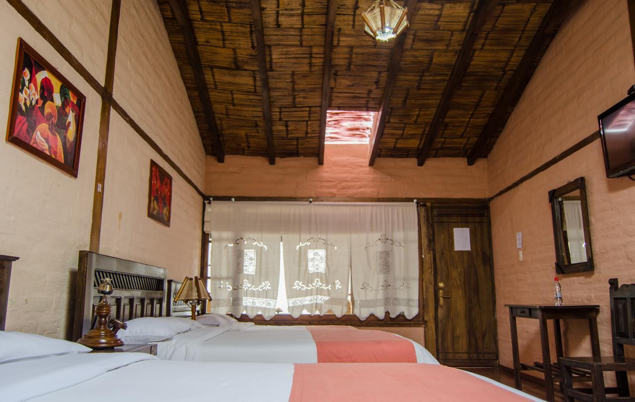 Hotel Bambu Riobamba Zewnętrze zdjęcie