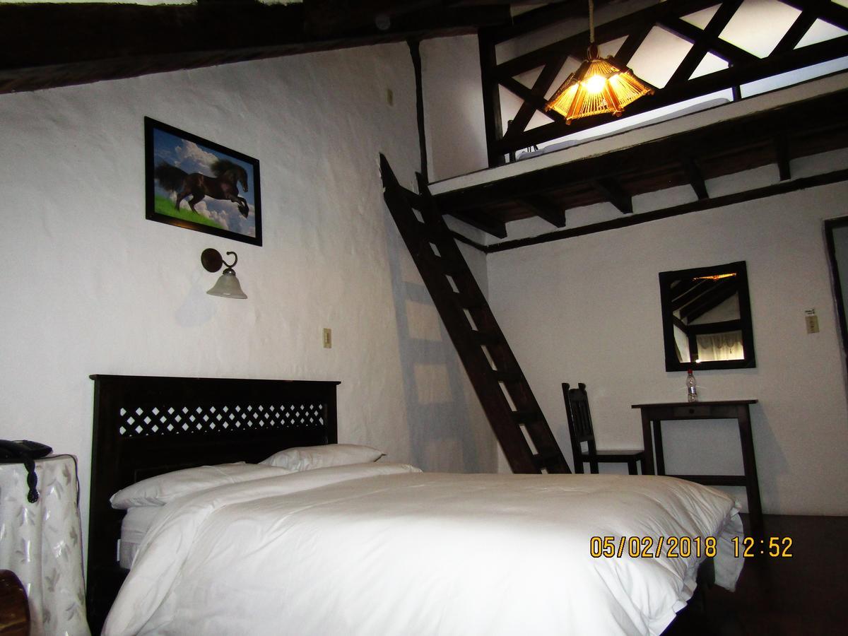 Hotel Bambu Riobamba Zewnętrze zdjęcie