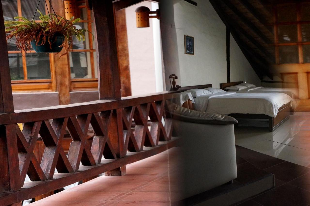 Hotel Bambu Riobamba Zewnętrze zdjęcie
